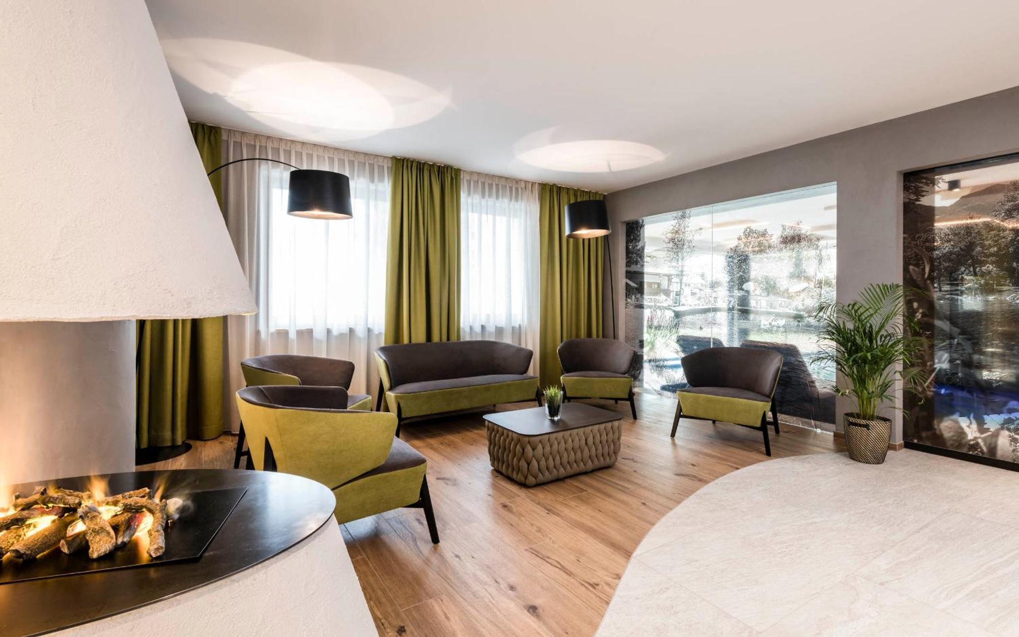 Hotel Clara Varna Esterno foto