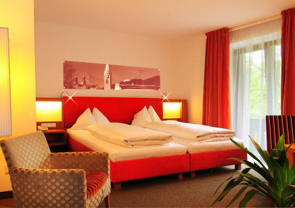 Hotel Clara Varna Esterno foto